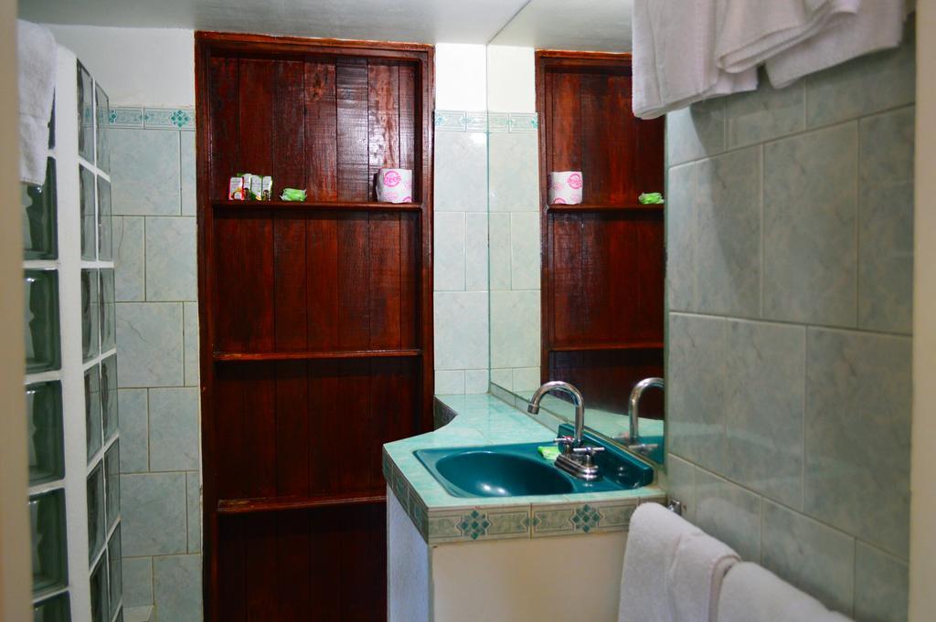 La Palapa Guest House Tamarindo Bilik gambar
